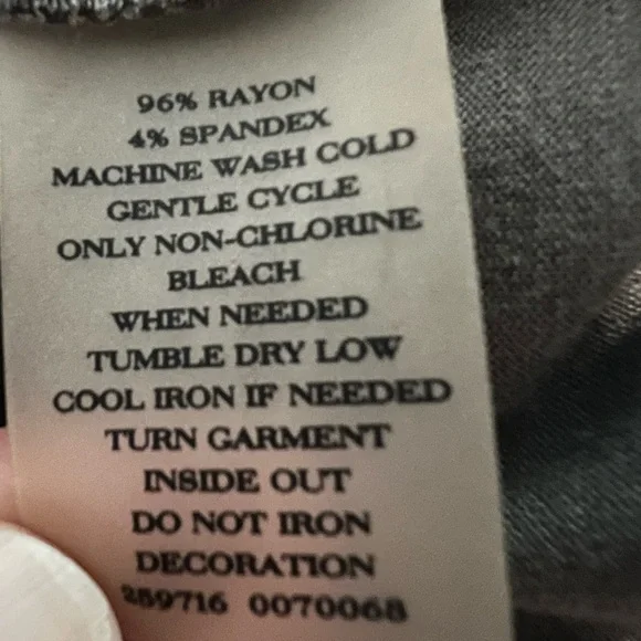 Ann Taylor Olive green ruched front | Wrap style size M - Picture 9 of 9